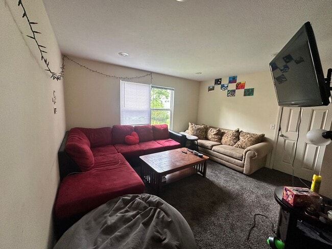 Foto del edificio - 1207-1207 Euclid Ave