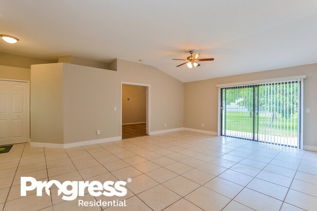 Building Photo - 10119 Pink Carnation Ct