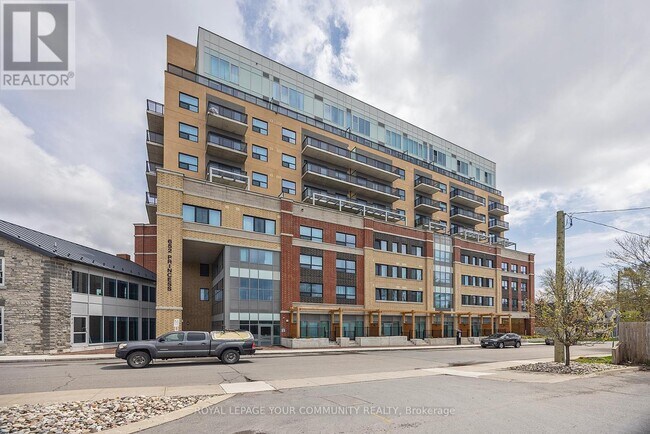 Photo du bâtiment - 652-652 Princess St