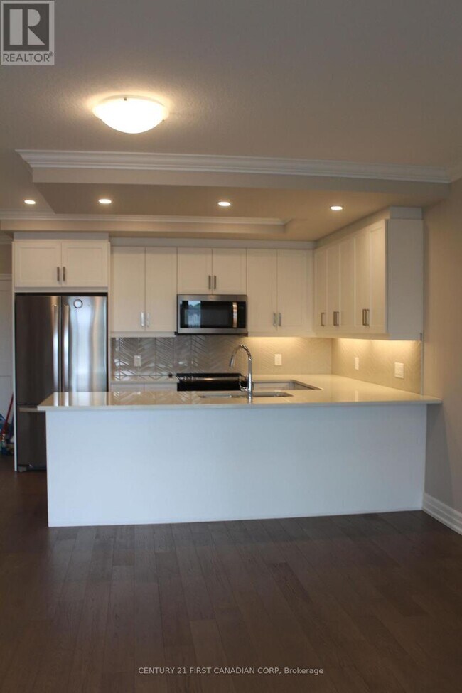 Photo du bâtiment - 460-460 Callaway Rd
