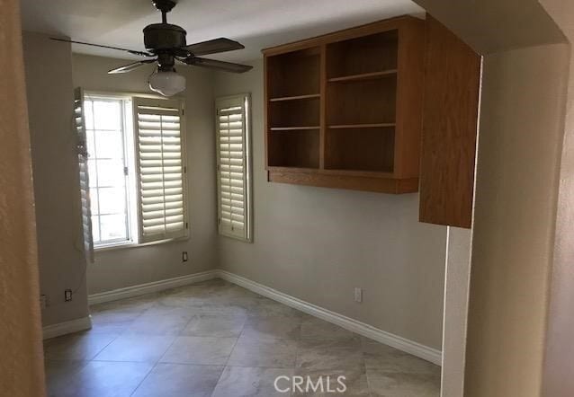 Foto del edificio - 7184 Cloverhill Dr