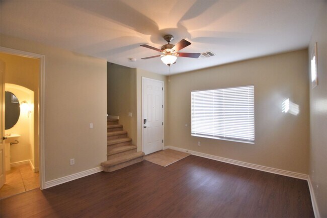 Building Photo - 254 S Aaron