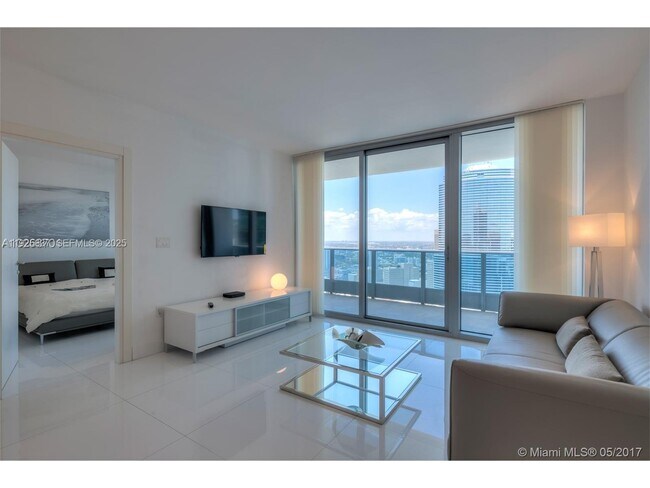 Foto del edificio - 200 Biscayne Blvd Way
