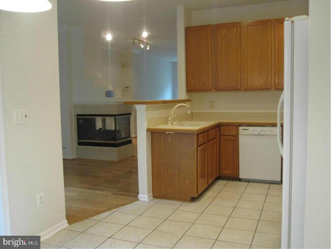 Building Photo - 1225 Wild Hawthorn Way