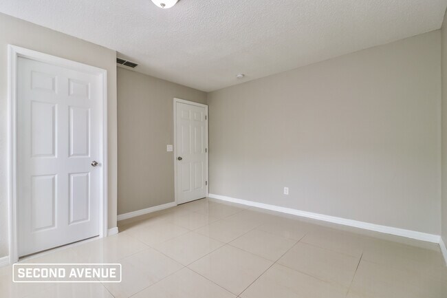 Foto del edificio - 17633 Meadowbridge Dr