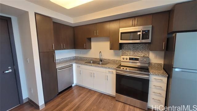 Building Photo - 988 Halekauwila St