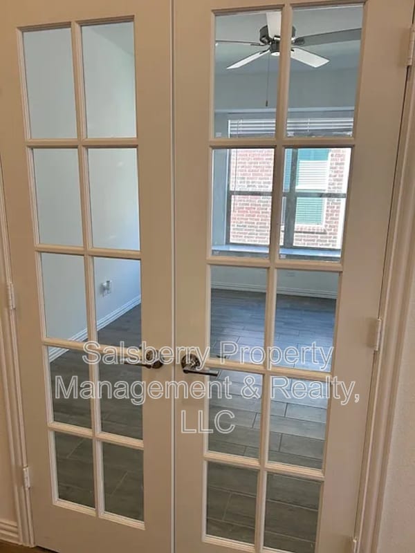 Foto del edificio - 224 Cherryvale Ln