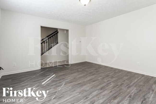 Foto del edificio - 1573 Winding Creek Trail