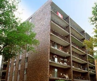 Primary Photo - Sun Ray Manor