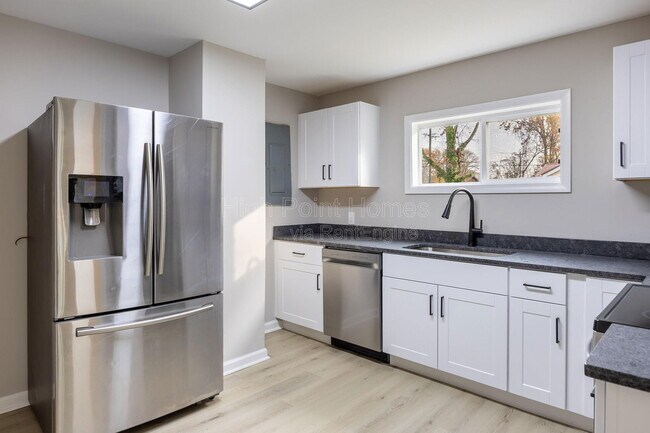 Foto del edificio - 1531 Wilson Rd