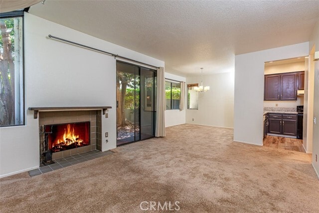 Foto del edificio - 5744 E Creekside Ave