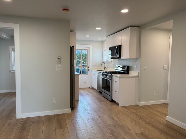 Foto del edificio - 2914 Ellis St