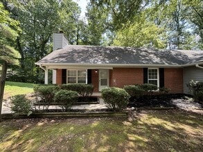 Building Photo - 6607 Pineburr Rd