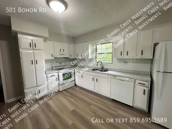 Building Photo - 501 Bohon Rd