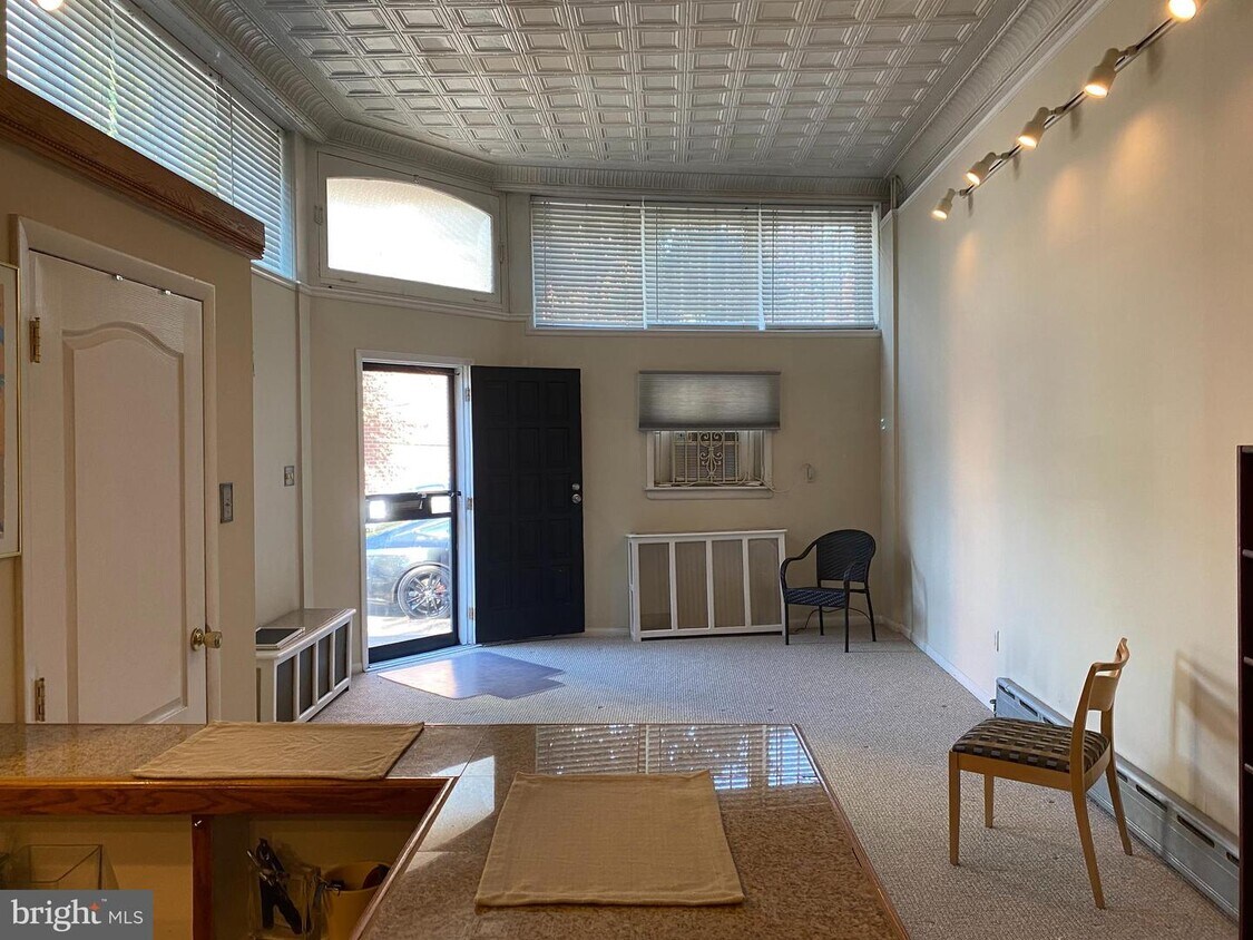 949 S 3rd St, Philadelphia, PA 19147 Townhome Rentals in Philadelphia