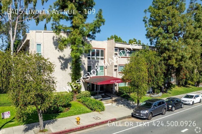 Foto del edificio - 5405 Lindley  - Gorgeous, fully renovated ...