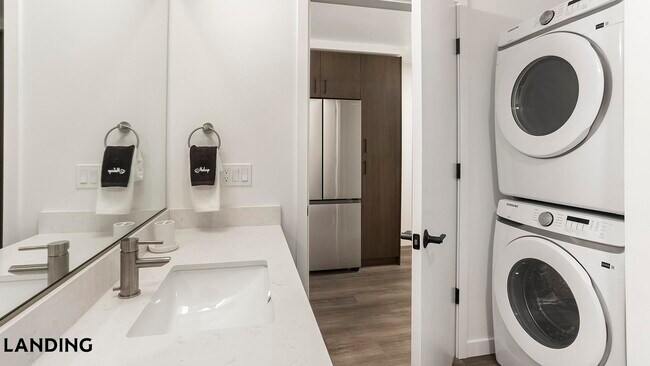 Foto del edificio - 8511 15th Ave NW