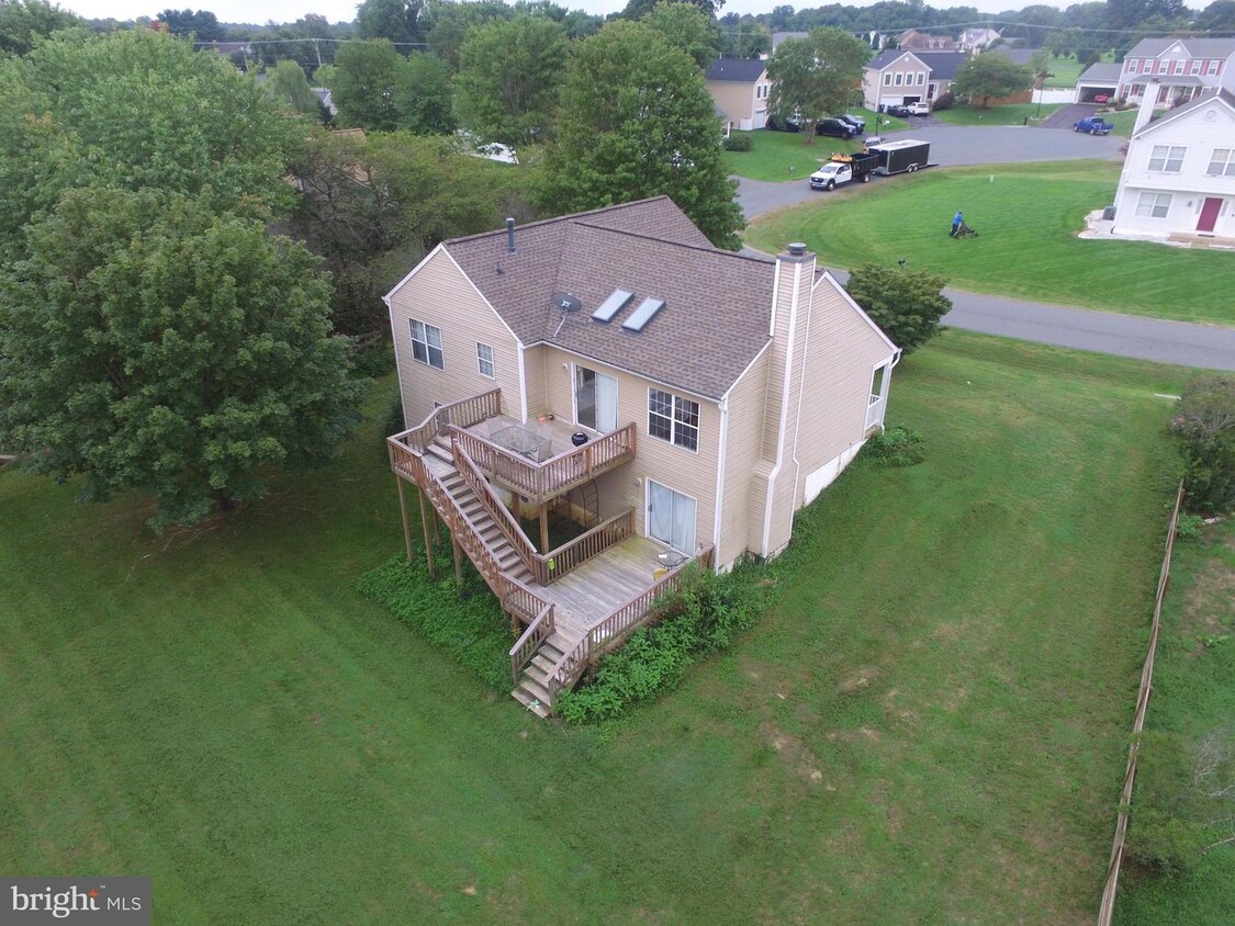 Primary Photo - 7611 Brixton Dr