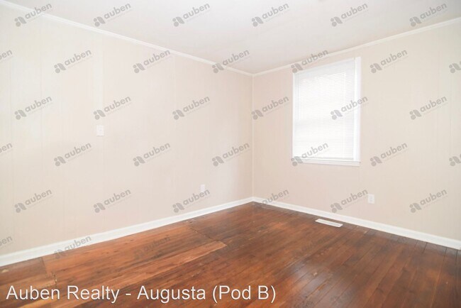 Building Photo - 1 br, 1 bath House - 1664 Brinson Street