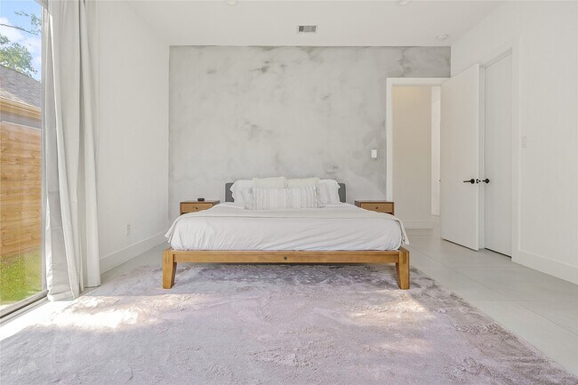 Foto del edificio - 1550 Ashway St