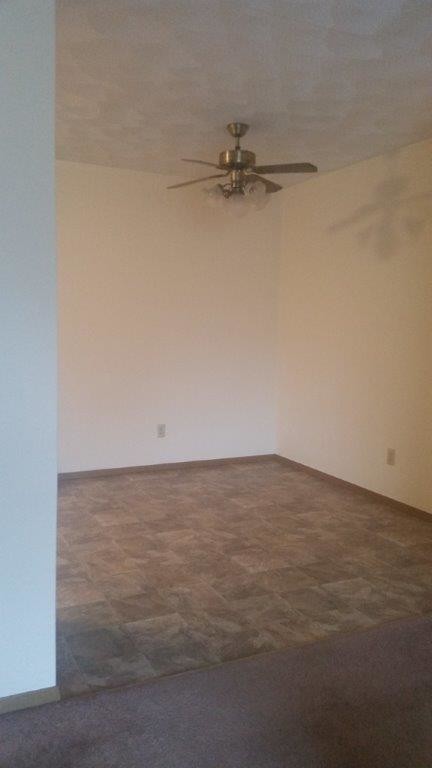 Building Photo - 2765 Pleasant View Dr