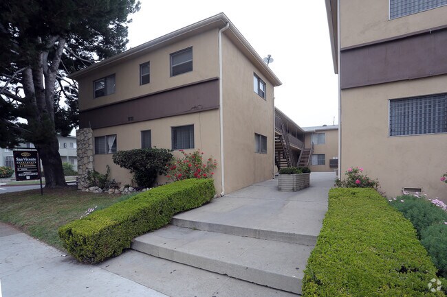 4729 San Vicente Blvd - 4729 W San Vicente Blvd