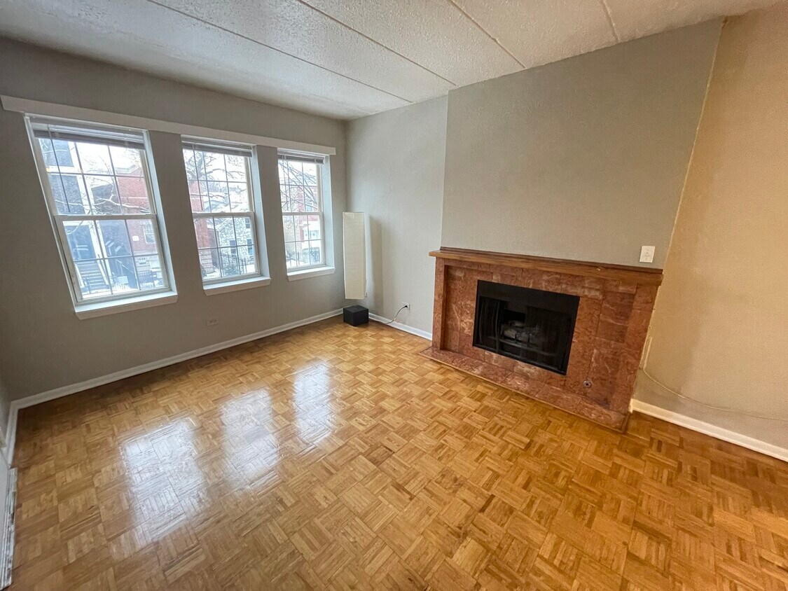 Primary Photo - 1438 N Campbell Ave