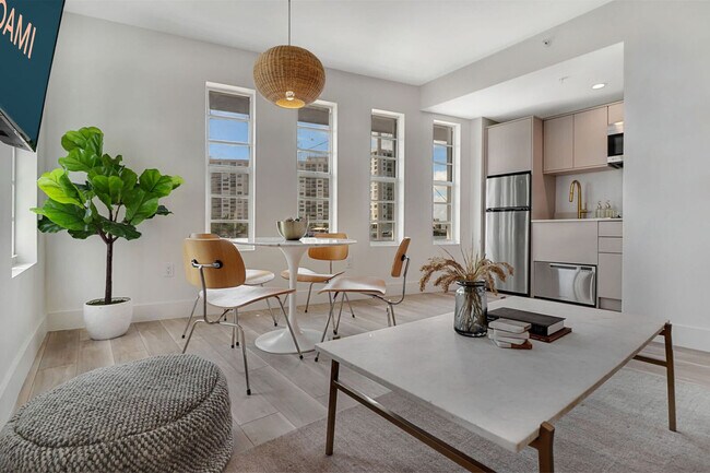 Building Photo - 4025 Indian Creek Dr