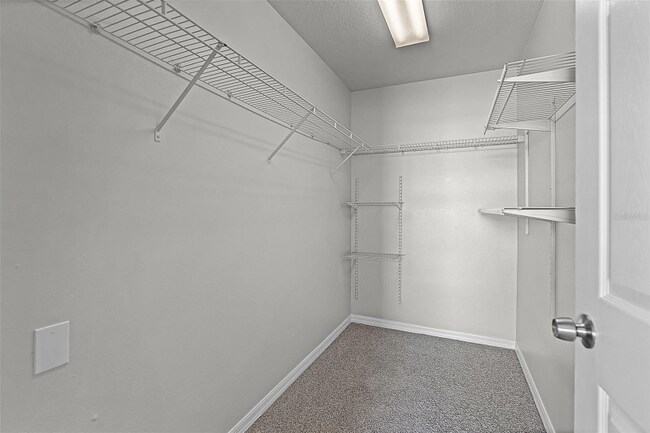 Foto del edificio - 11045 Golden Silence Dr