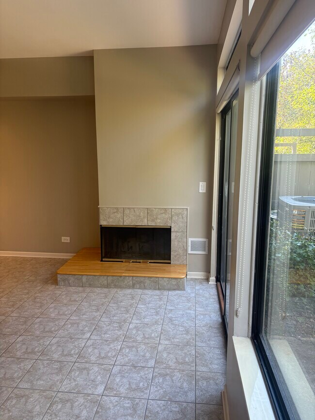 Foto del edificio - 378 White Oak Ln