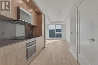 Building Photo - 25 Cordova Ave