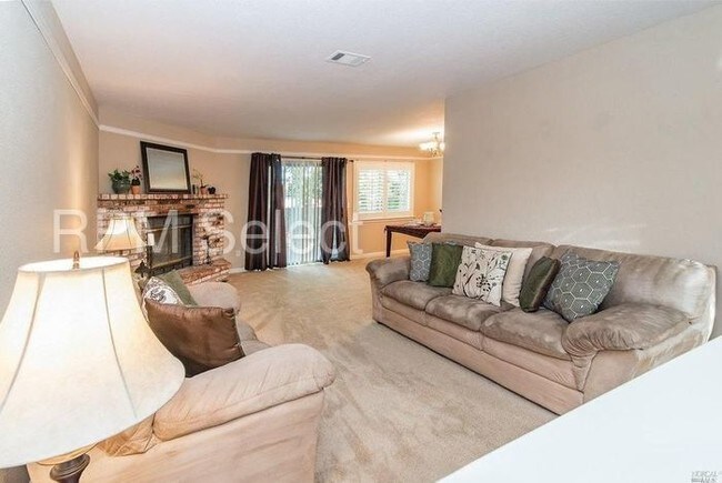 Foto del edificio - 825 Osprey Way