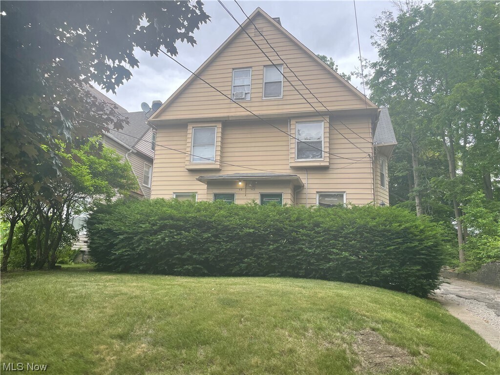 Primary Photo - 45 Cotter Ave