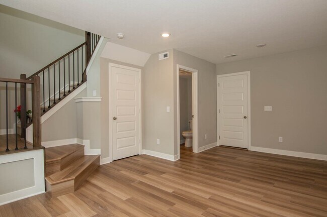 Building Photo - newly built townhome in Carmel
