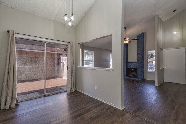 Foto del edificio - 3106 Raccoon Run