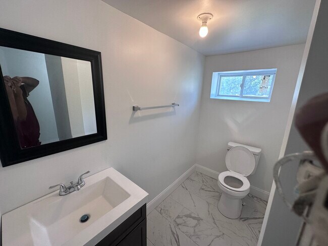 Foto del edificio - 5455 Mason Springs Rd