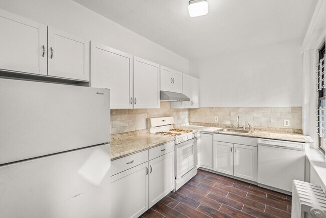 Foto del edificio - 189 Chestnut Hill Ave