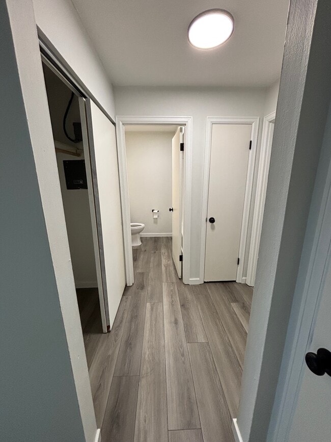 Photo - 2713 Center St Apartment