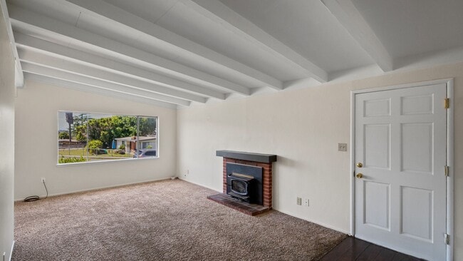 Building Photo - 202 Arguello Ave
