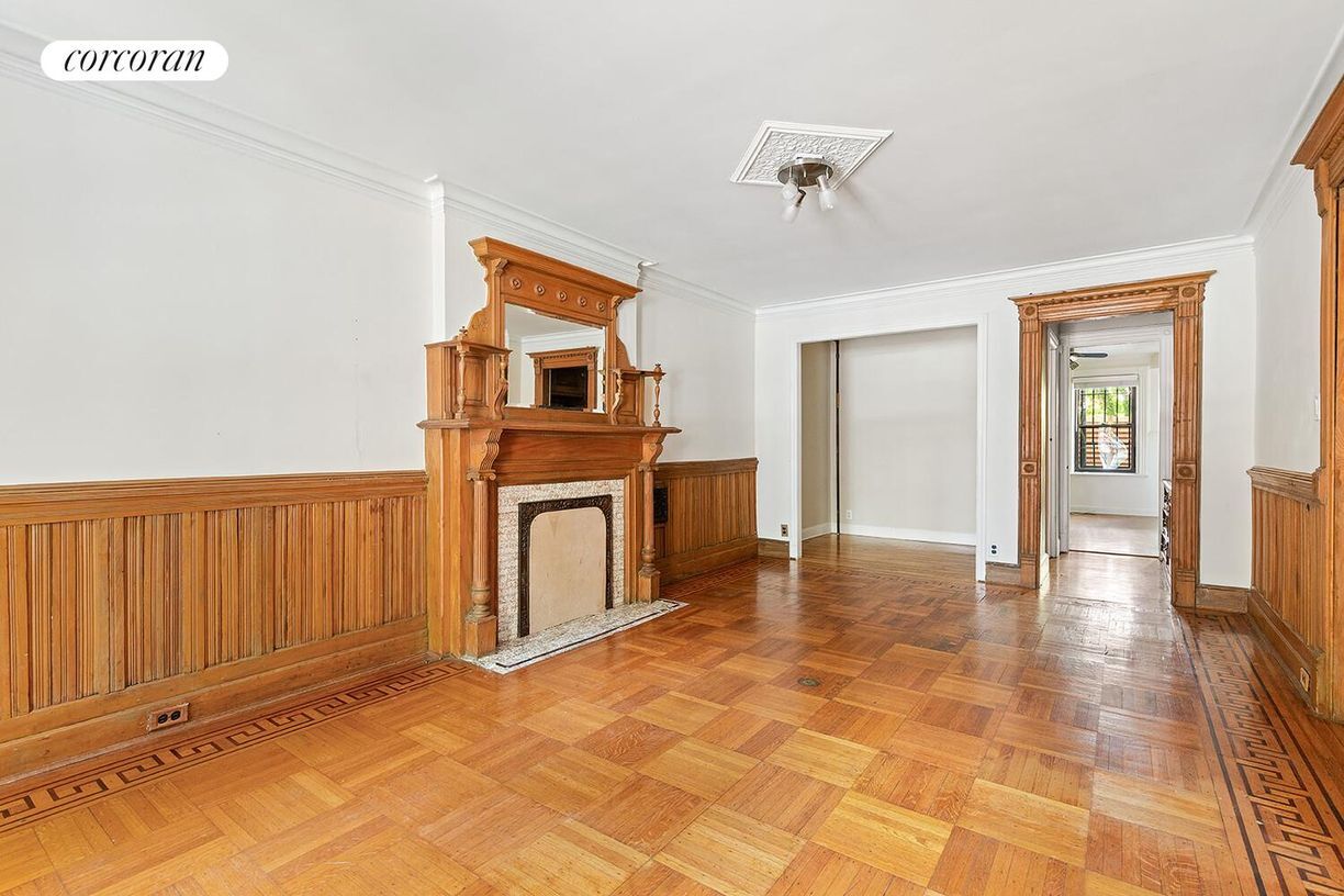 Foto principal - 291 Park Pl