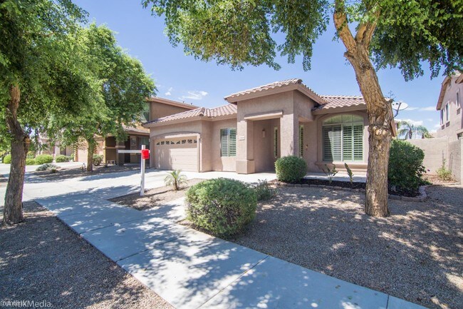 Foto del edificio - 13616 W Acapulco Ln