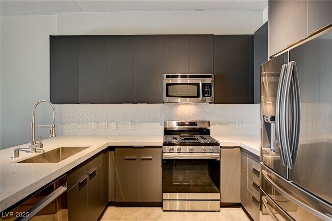 Foto del edificio - 353 E Bonneville Ave