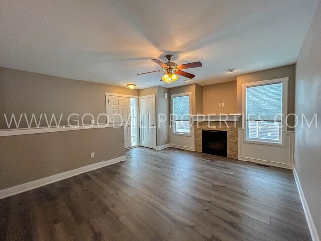 Building Photo - Move in today and pay no rent until Januar...