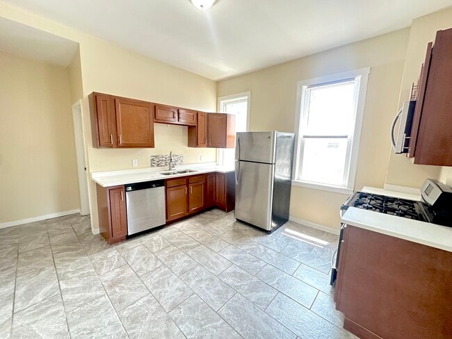 Foto del edificio - 3759 S Union Ave