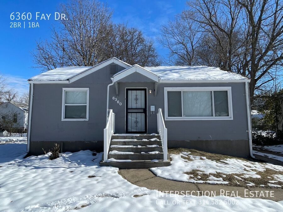 Foto principal - 6360 Fay Dr