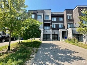 Building Photo - 45 Fancamp Dr