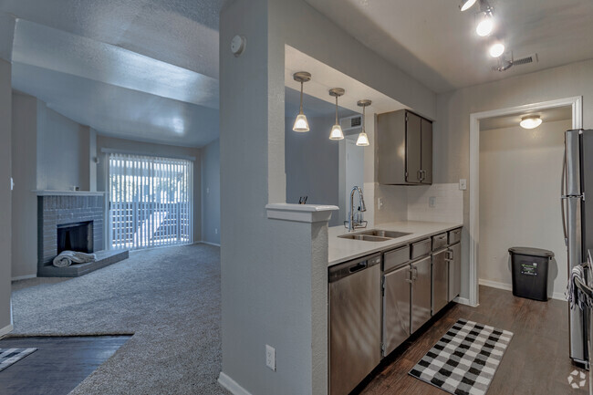 1BR, 1BA - 720 SF - Kitchen/Living Area - Maxwell Apartments