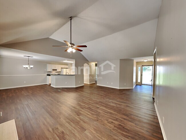 Building Photo - 1334 Georgetown Drive