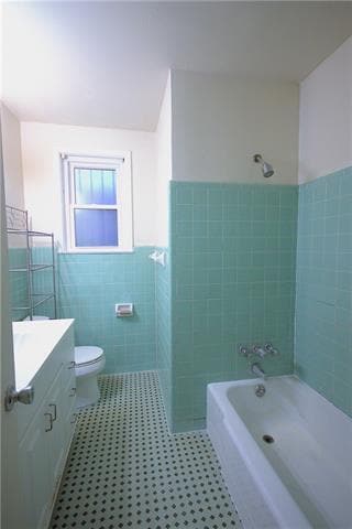 Building Photo - 7522 Benjamin St