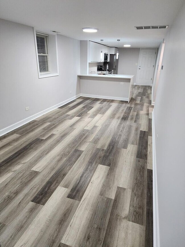 Foto del edificio - 5812 N Campbell Ave